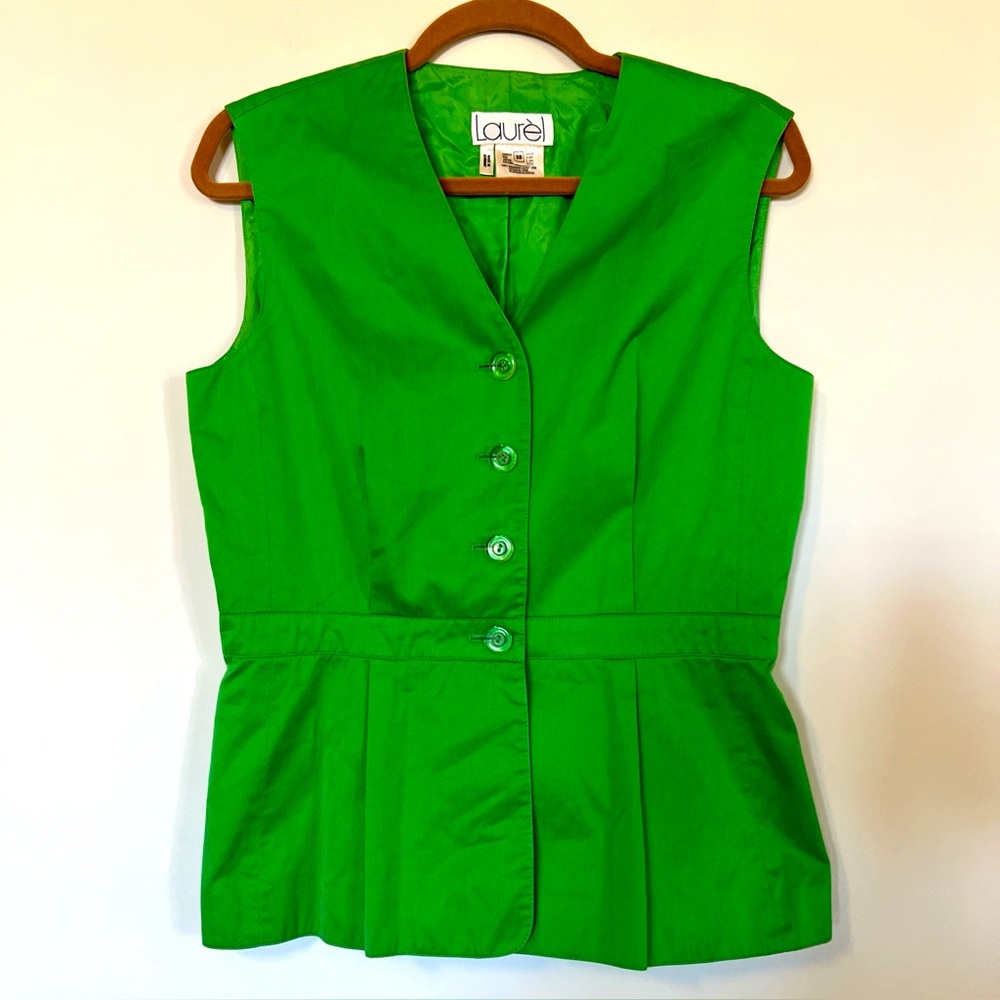Laurèl by Escada Kelly green vest Sz 38, US 8 medium